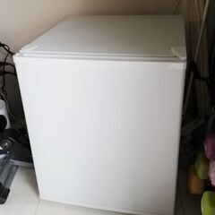 アントビー小型冷蔵庫　35L
