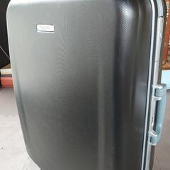 スーツケース2回使用（神奈川県、本厚木駅付近に取りに来てくれる方...