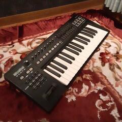 【ネット決済】ローランド　MIDIキーボード　32鍵
