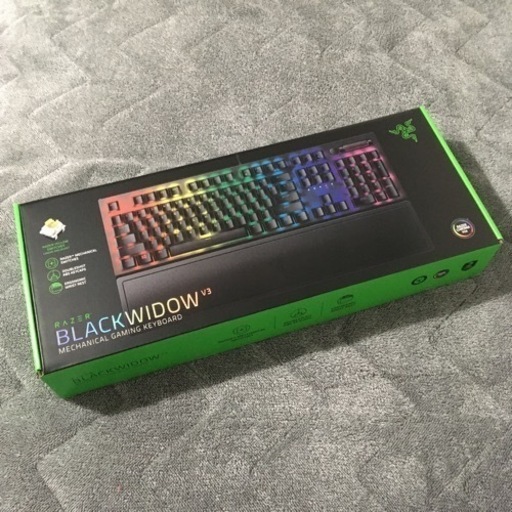 【新品同様】RAZER レイザー キーボード BLACKWIDOW V3 JP yellow swicth