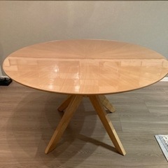 【ネット決済】北欧インテリア 円形ダイニングテーブル