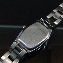 SEIKO セイコー LUKIA ルキア ピンクレディースクォーツ ソーラー腕時計 2010年製造 V111 0AP0 - 売ります・あげます