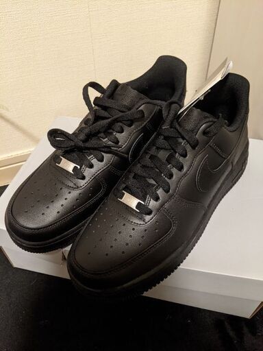 NIKE AIR FORCE1 【23日本日中でしたら9000円】