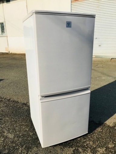 ①ET2250番⭐️SHARPノンフロン冷凍冷蔵庫⭐️