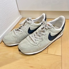 【NIKEスニーカー  28cm 】ベージュ  スエード生地