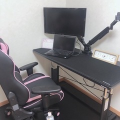 バウヒュッテデスク、モニターアーム（モニター1枚）、サイドデスクお 