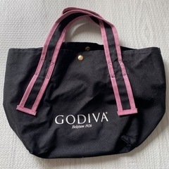 GODIVA ゴディバ トートバッグ　ブラック　ピンク　【可愛い】　