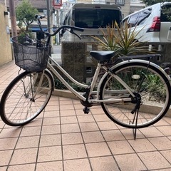 自転車と空気入れ