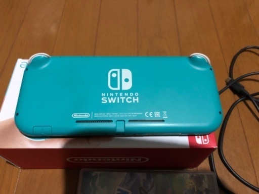 任天堂スイッチライト＋ポケモンアルセウス セット。