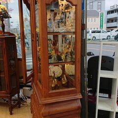 総無垢 アンティーク ガラスキャビネット コレクションケース  引き出し3段 飾り棚 彫刻細工 ガラス扉 ガラス棚板  検） ロイズ アンティークス■横幅102cm×奥行46cm×高さ198cm■近隣配送無料 買取帝国 朝霞店