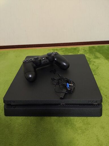 プレイステーション4 （PS4中古、コントローラー.箱.マイク付き） プレイステーション4 （PS4中古、コントローラー.箱.マイク付き）