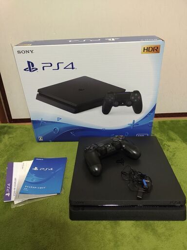 プレイステーション4 （PS4中古、コントローラー.箱.マイク付き）