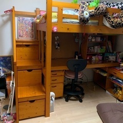 子供用ベット付き学習机