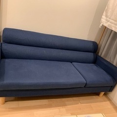 中古ソファー　ファブリック　紺色