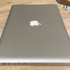 取引完了【美品】MacBook pro 15インチ　mid 20...
