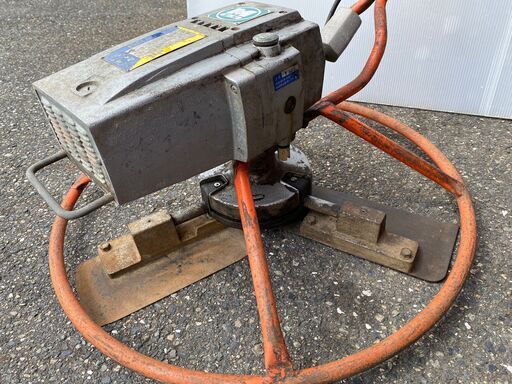 引取限定】マキタ 4000 電動コテ 100V コンクリート