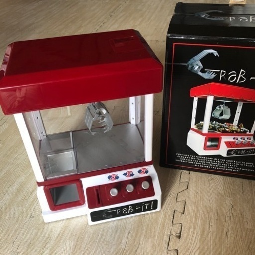 クレーンゲーム Ufoキャッチャー 電池つき レイレイ ドーム前の家具の中古あげます 譲ります ジモティーで不用品の処分