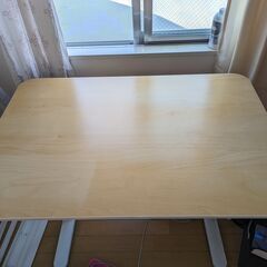 【IKEA家具】ワークデスク／テーブル　ホワイト