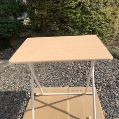 【ネット決済】折り畳み式の机と椅子のセット