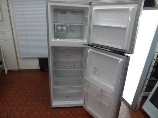 ID 005013　冷蔵庫　２ドア　ハイセンス　272L　２０１６年製　HR2301