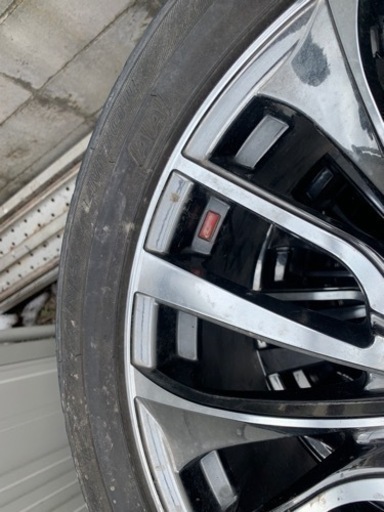 235 50 18 オフセット42 アルファードに履いていました。 - タイヤ  