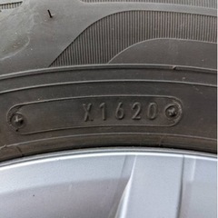 プリウスα 純正16インチ グッドイヤー 22年 タイヤホイール 4本