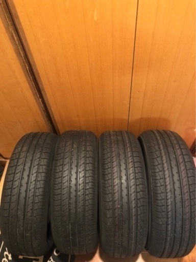 205/60/16 バリ山 新車外し ヨコハマd bE70