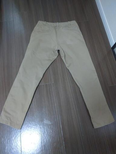 ユニクロ メンズクロップドパンツ むらこし 百合ヶ丘のパンツ メンズ の中古 古着あげます 譲ります ジモティーで不用品の処分