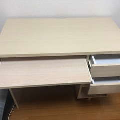 机・PCデスク　Computer desk