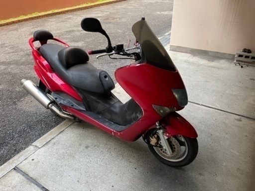 YAMAHA マジェスティ125FI 希少カラーインジェクション　レッドカスタム YAMAHA マジェスティ125FI 希少カラーインジェクション レッドカスタム