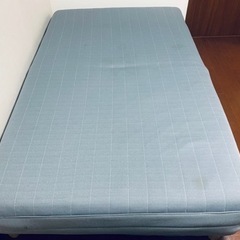 【セミダブル】ニトリ製ベッド