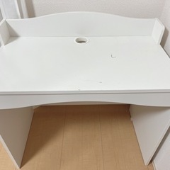 ０円❕IKEAのテーブル　作業台　作業テーブル