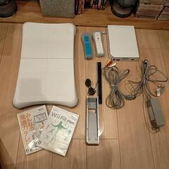 ⭕wii 本体+ コントローラー2個 + wii fit + ソ...