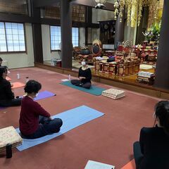 一乗寺 de ヨガ【東京都　港区　麻布台】の画像