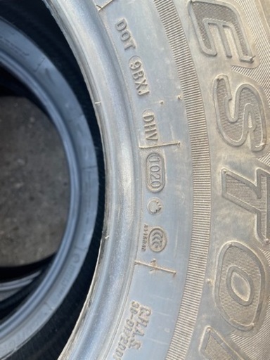 中古タイヤ255-70-18