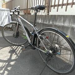 9か月前に新車で購入のブリジストンTB1e2021年モデル【電動クロスバイク】(ギア外装7段、ライト付)お譲り致します。        