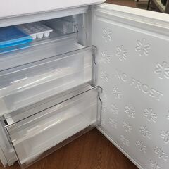 【リサイクルショップどりーむ天保山店】●1575●　☆新生活応援☆　お買い得品‼　ハイアール　２ドア冷蔵庫　2018年製　１～２人暮らしに最適１４８L♪　JR-NF148A　※パッキン汚れ有