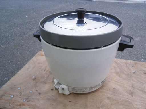 ☆中古品 リンナイ LPガス炊飯器 2升炊き RR-20SF2 2018年製 動作問題なし☆