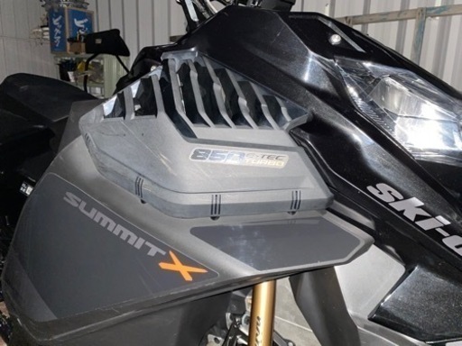 ski doo スノーモービル