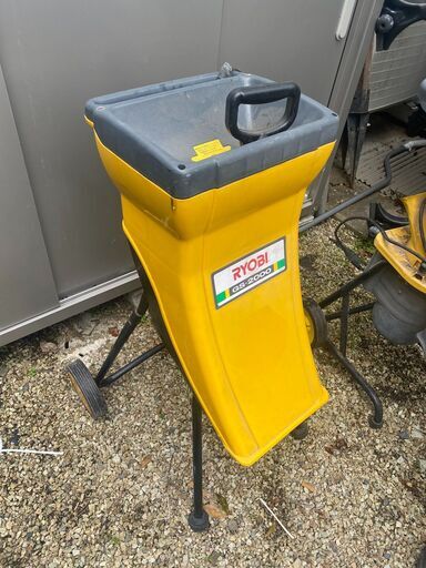 89】中古 RYOBI ガーデンシュレッター GS-2000 粉砕機 小枝 枝葉