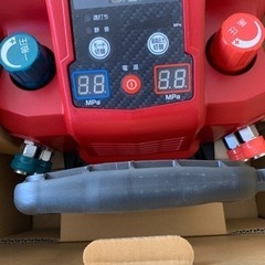 未使用品 マキタ エアコンプレッサー 11リッター 常圧/高圧