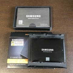 SSD ハードデスク Samsung 860 EVO 250GB...