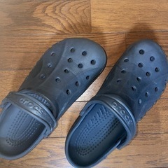 crocs 黒 （お話中）