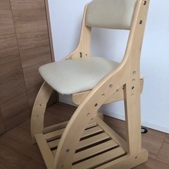【ネット決済】学習机の椅子(ニトリ)