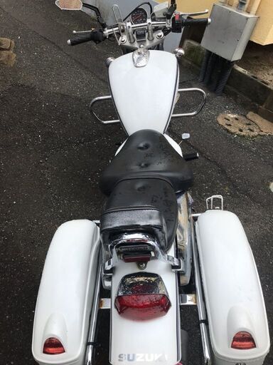 白バイみたいな スズキ GZ125 実働 （現在使用中）
