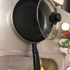 フライパン、差し上げます。　Free fry pan