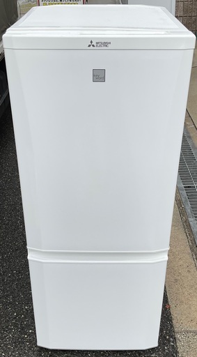 【RKGRE-851】特価！三菱/146L 2ドア冷凍冷蔵庫/MR-P15EC-KW/中古美品/2018年製/当社より近隣無料配達！