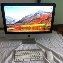 iMac21.5本体＋ワイアレスキーボード、ワイアレスマウスのセット