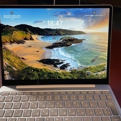 2019年製 Surface LaptopGo メモリ8GB 128GB SSD 第10世代Core i5