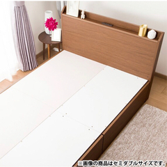 美品！大容量収納付きクイーンベッドフレーム　ニトリ